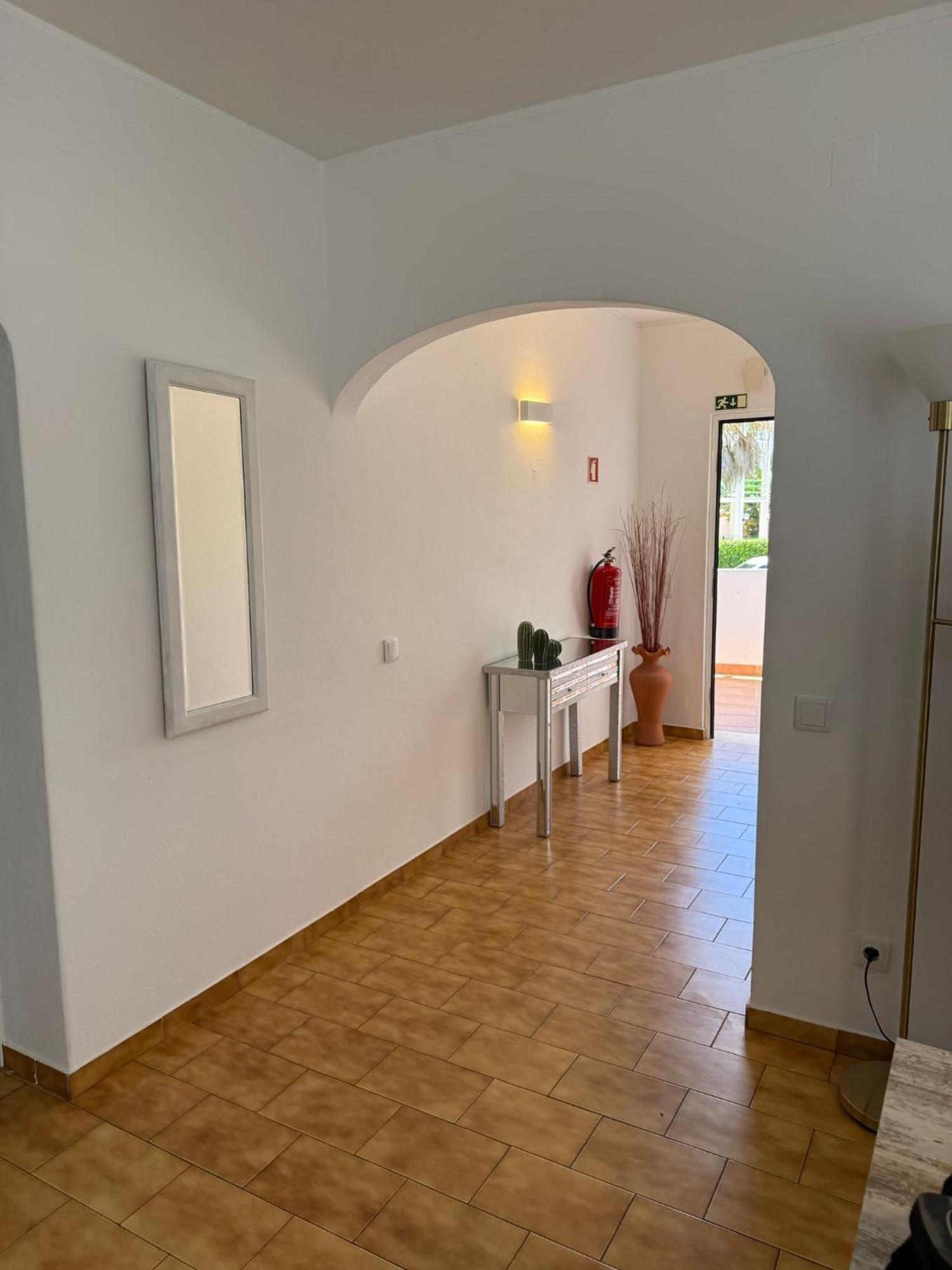 Cozy Apartment Oura Beach Albufeira Esterno foto